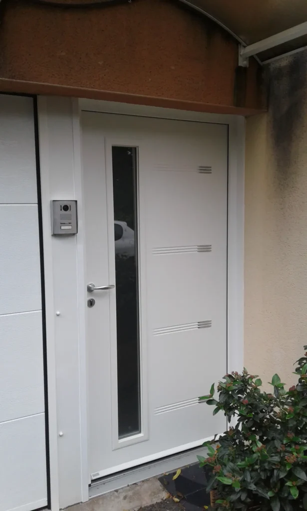 Porte d'entrée : réalisation de Gamso Menuiserie