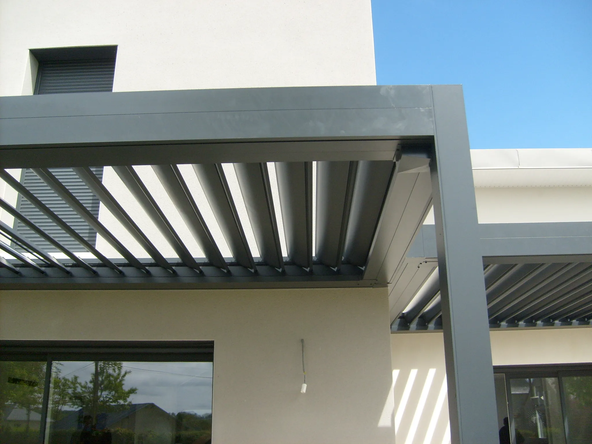 Stores & Pergolas : réalisation de Gamso Menuiserie